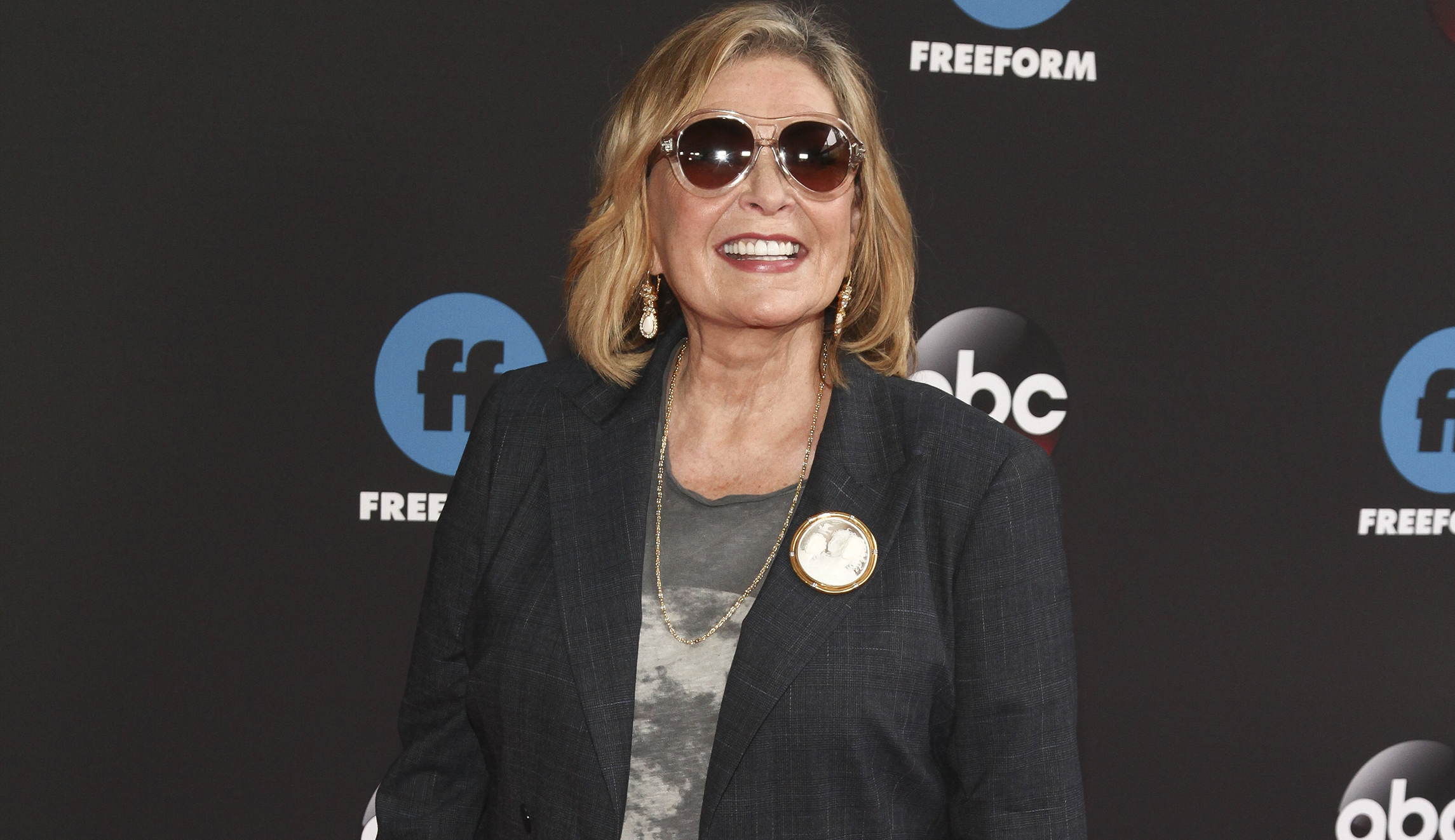 Roseanne Barr attacks ‘Nazi’ George Soros in Twitter flap with Chelsea Clinton