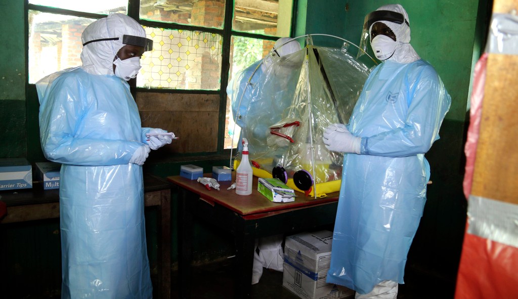 Ebola spreads to large city in Congo