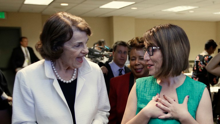 Sen. Dianne Feinstein wins handily despite progressive challenge