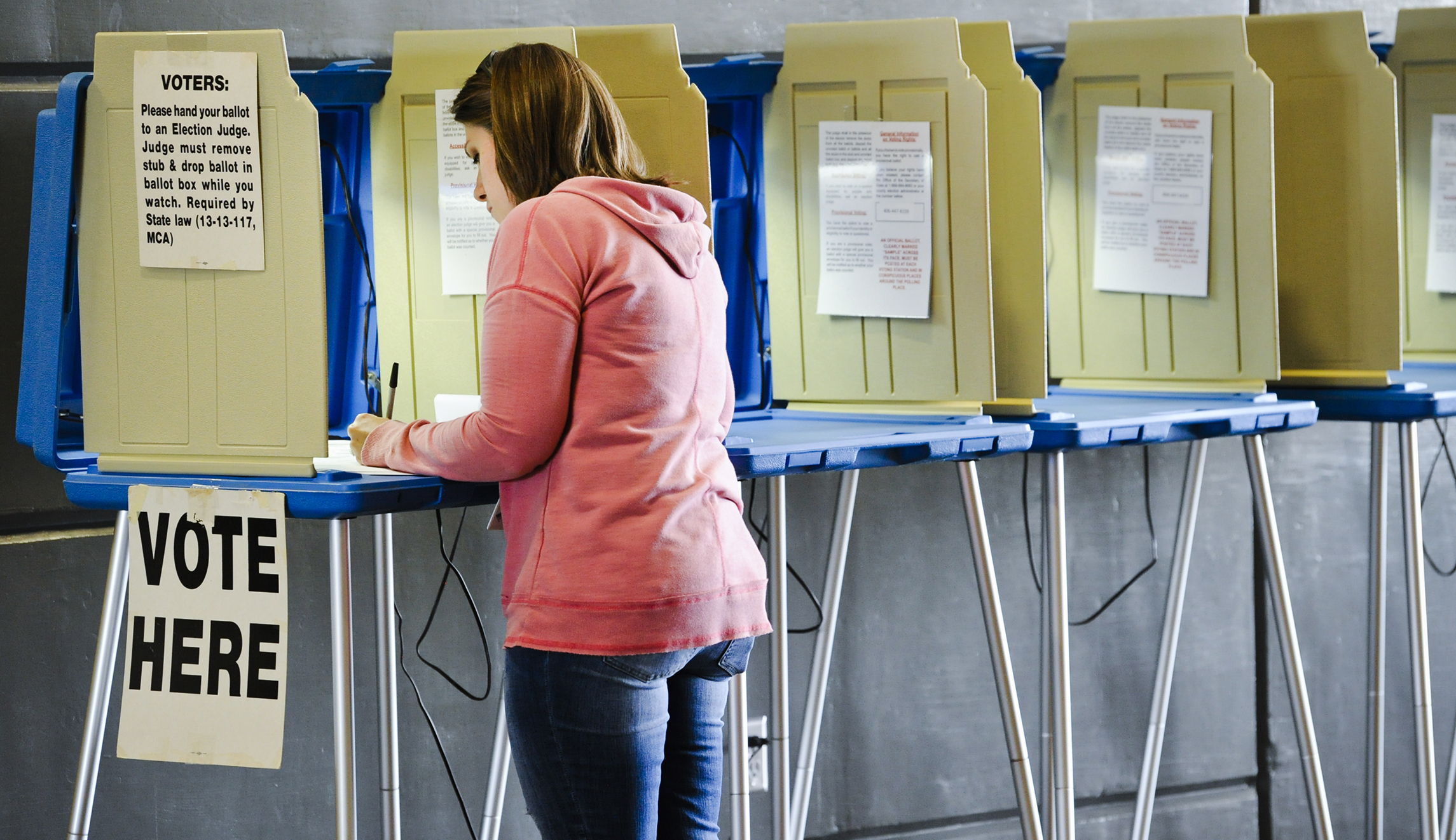 New poll gives Democrats a 10-point generic ballot advantage in November
