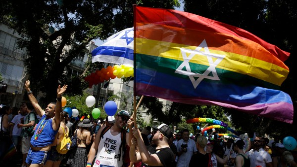 DC gay pride parade faces backlash after banning Jewish pride flag