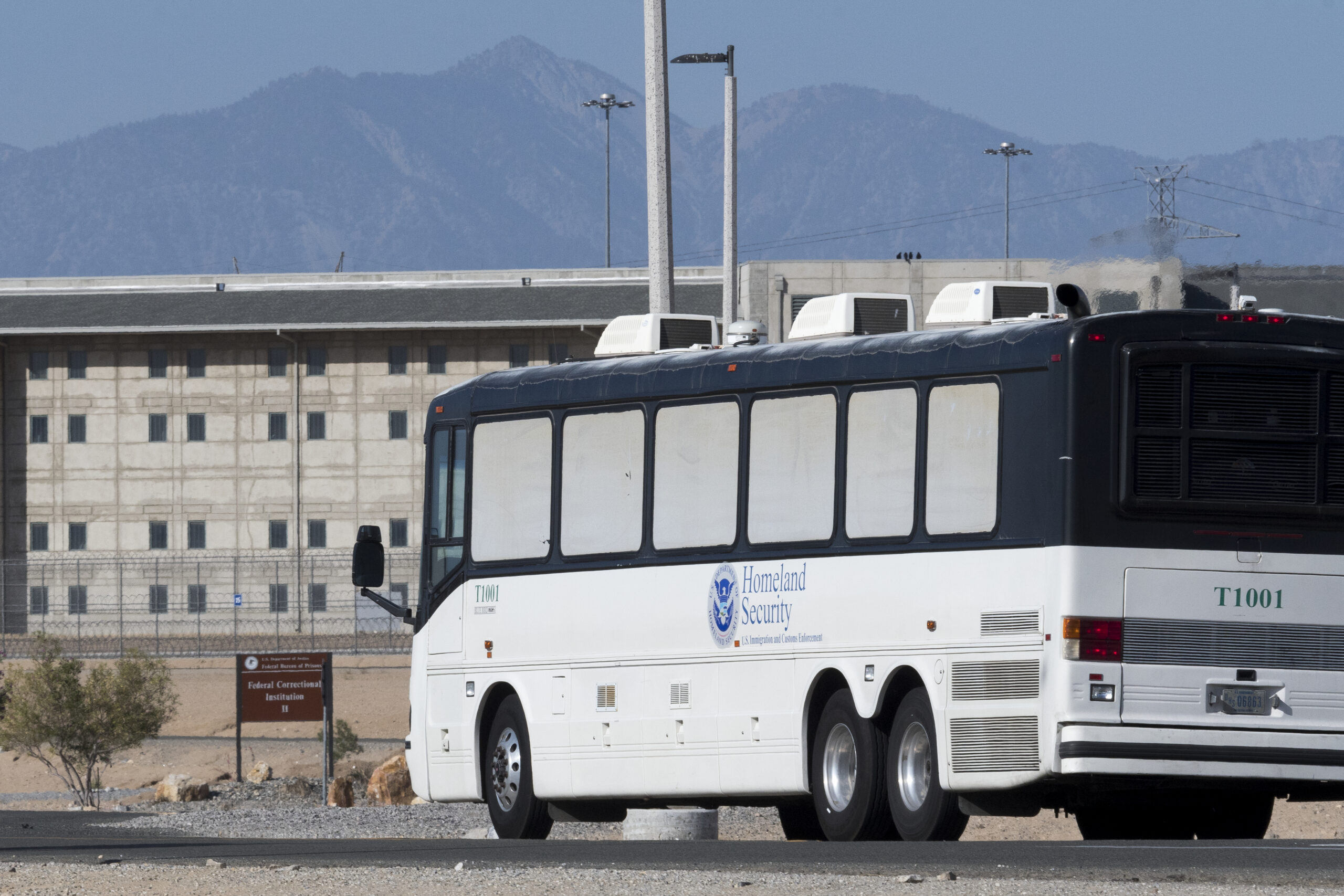 301 migrants who arrived at border over past seven months not family units: DHS