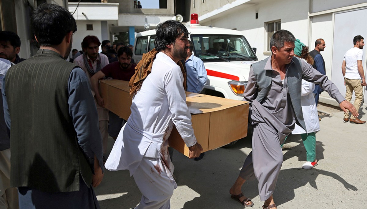 Taliban fighters strike airport in southern Afghanistan