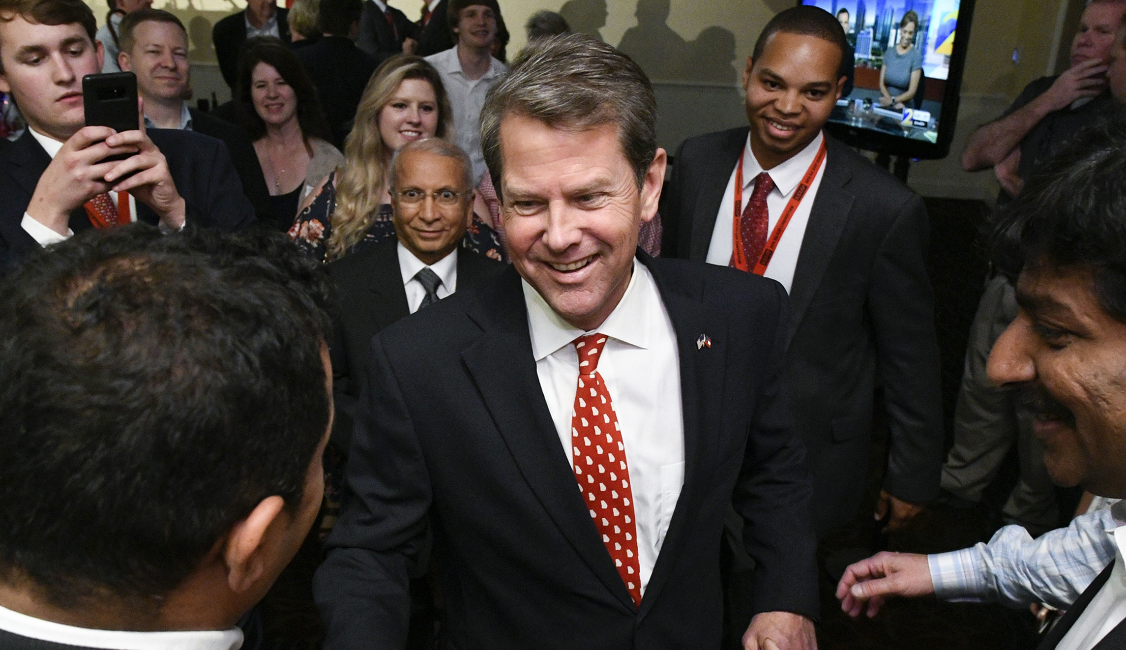 Brian Kemp up by 12 points? Is it an outlier, or is it the only accurate poll?