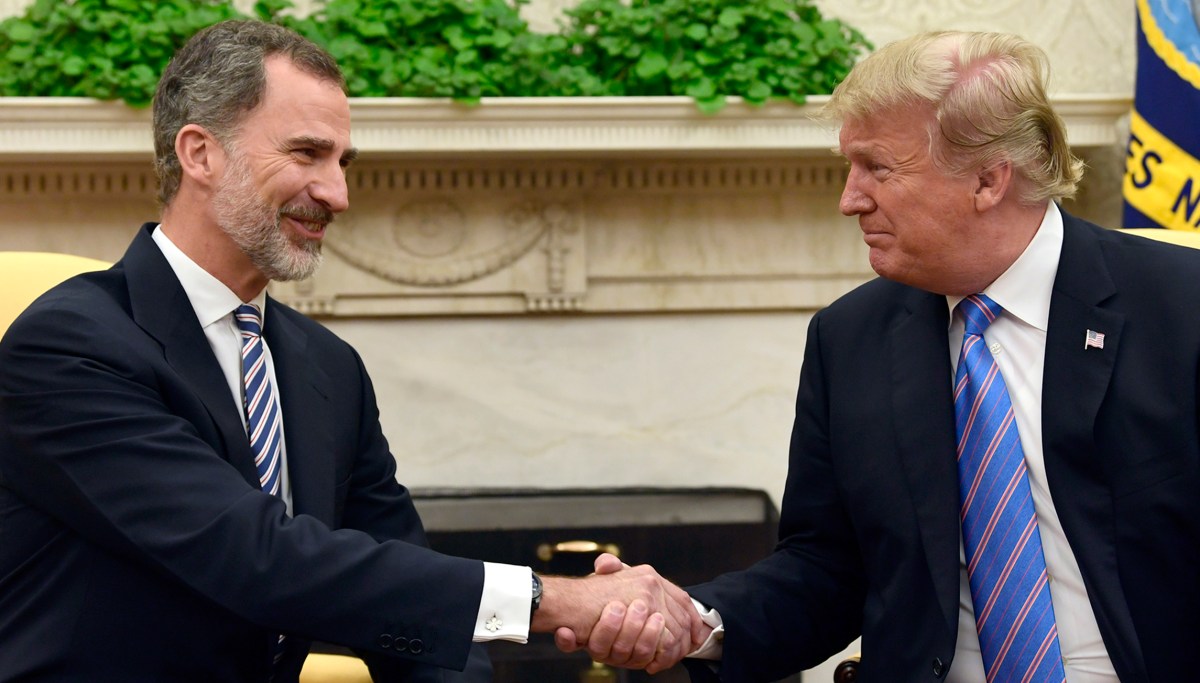 Trump talks energy security with king of Spain
