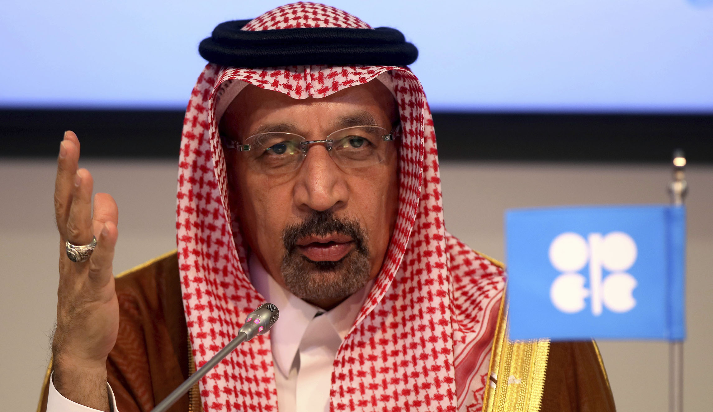 Saudis push back against reports that oil company abandoned sell-off plan