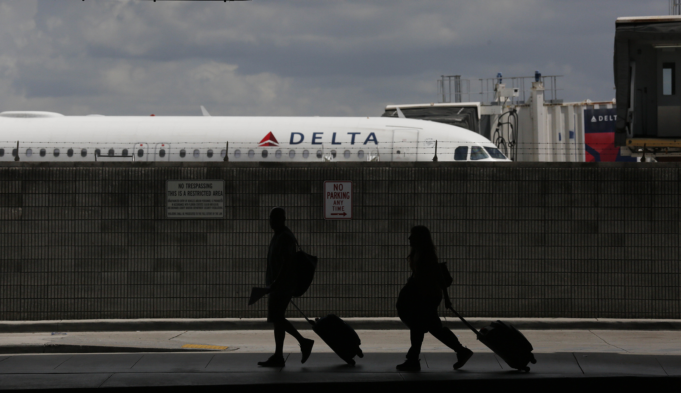 Man who killed five at Florida airport in 2017 sentenced to five life terms in prison