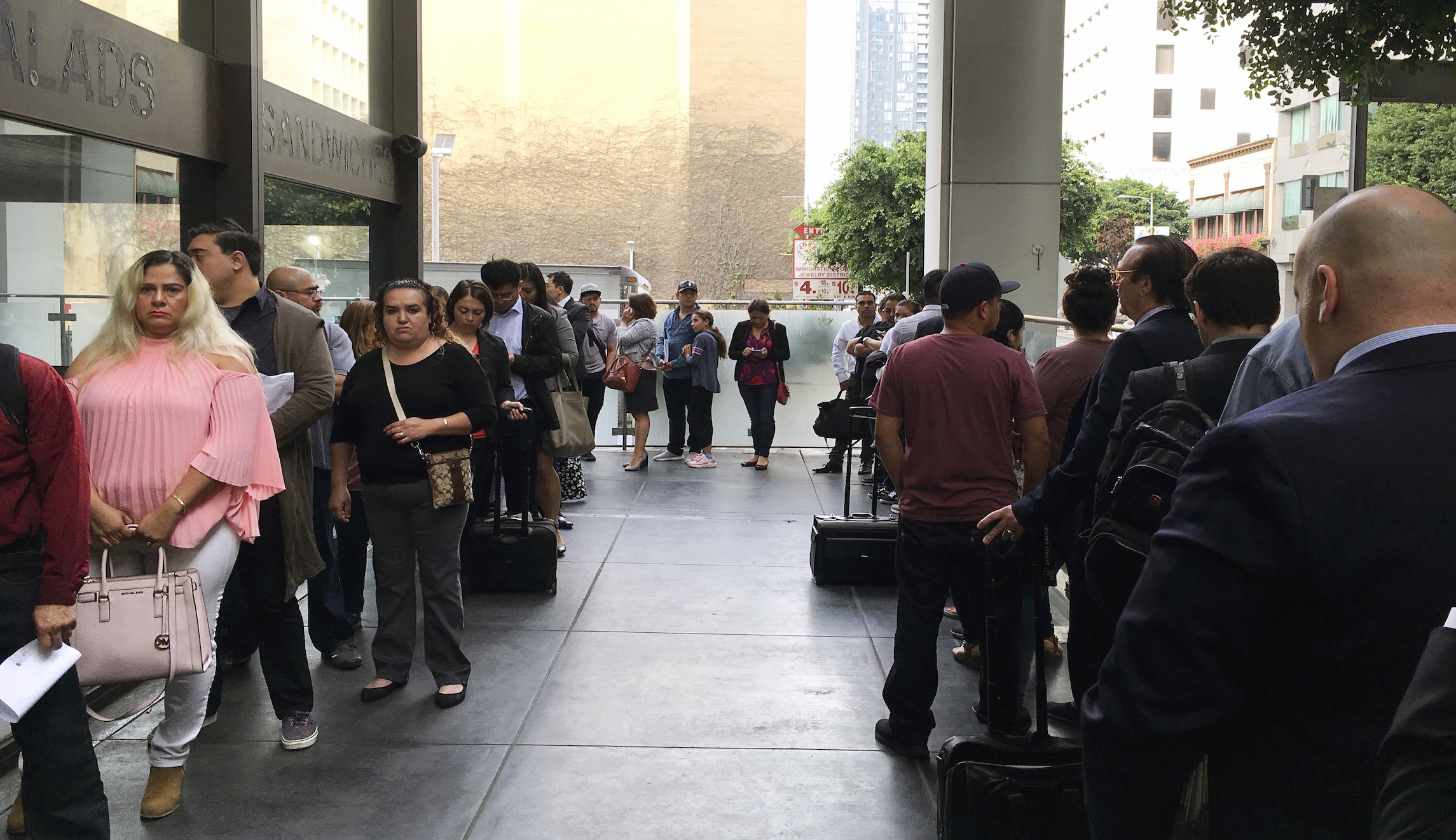 Overloaded immigration judges have 1 million cases pending despite fast work
