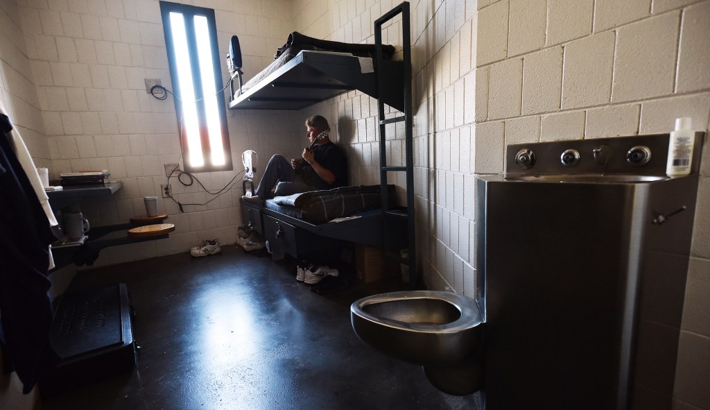 Time for bipartisan deal-making on criminal justice reform