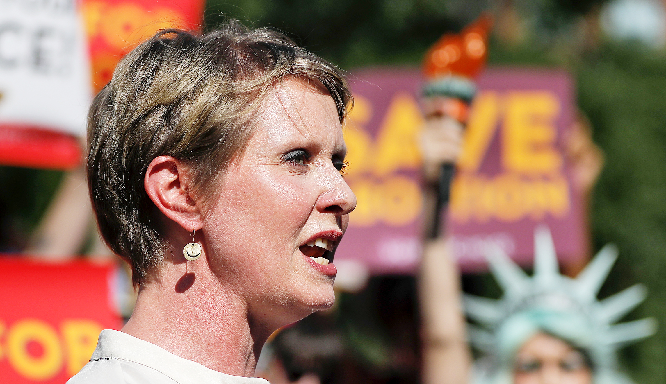 Cynthia Nixon declares herself a ‘democratic socialist,’ showing she has no idea what that means