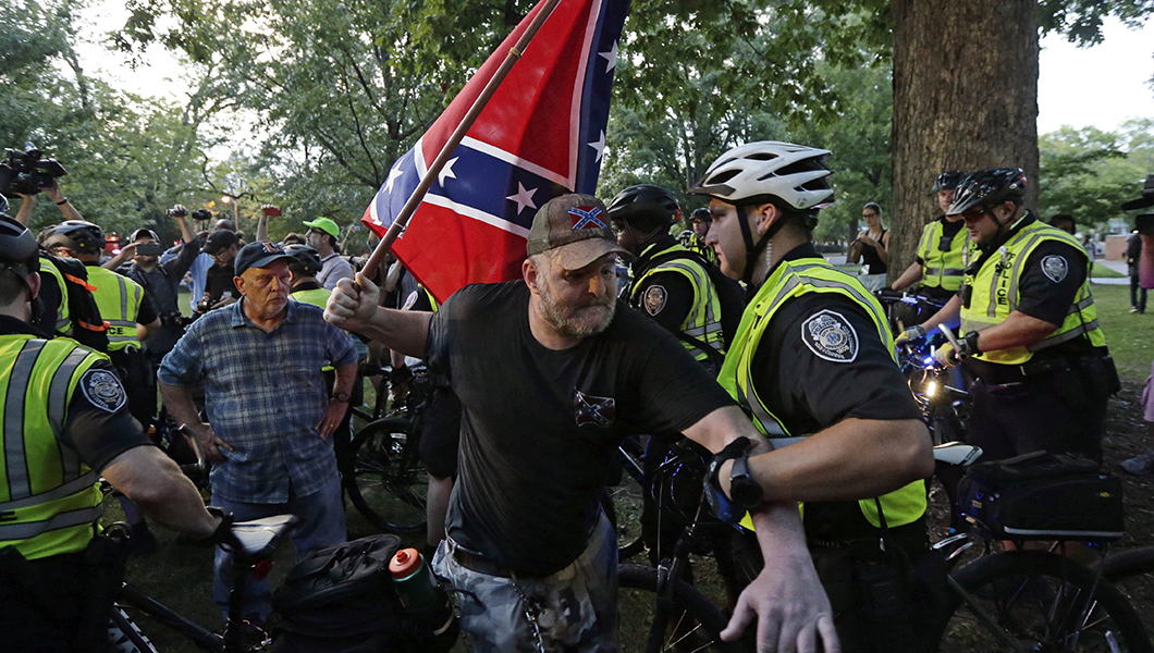 Inspired by UNC’s toppling of ‘Silent Sam,’ Clemson student government condemns Confederate flag