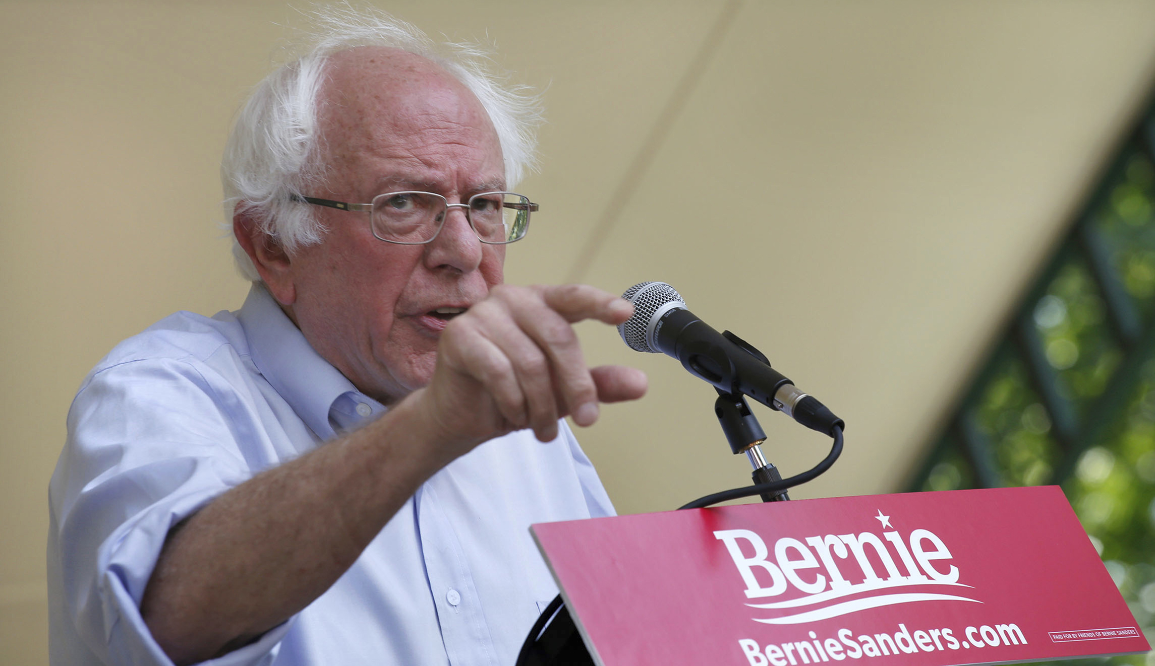 Bernie Sanders to introduce legislation to tax Amazon, Walmart for workers’ welfare benefits