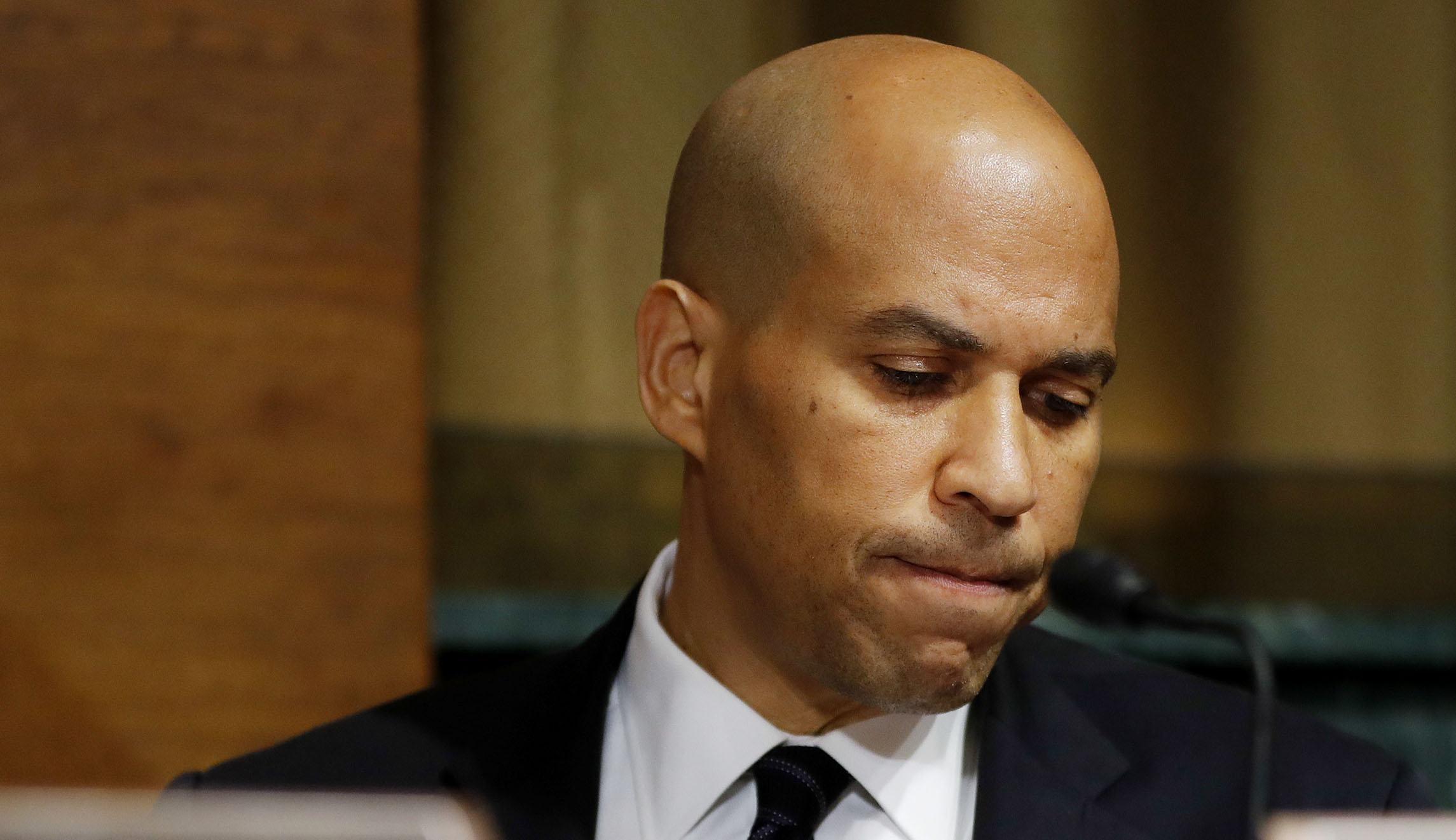 Cory Booker drops out of 2020 presidential race