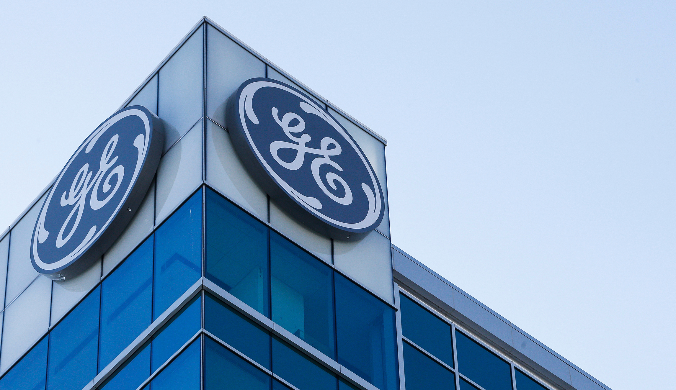 Green investors pressure GE’s new CEO to refocus company on renewables