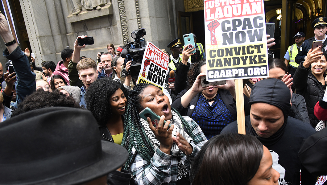 White House to oppose pending Chicago police reform agreement