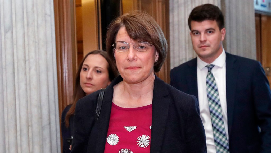 Klobuchar 2020 campaign struggles to hire amid claims she mistreats staff