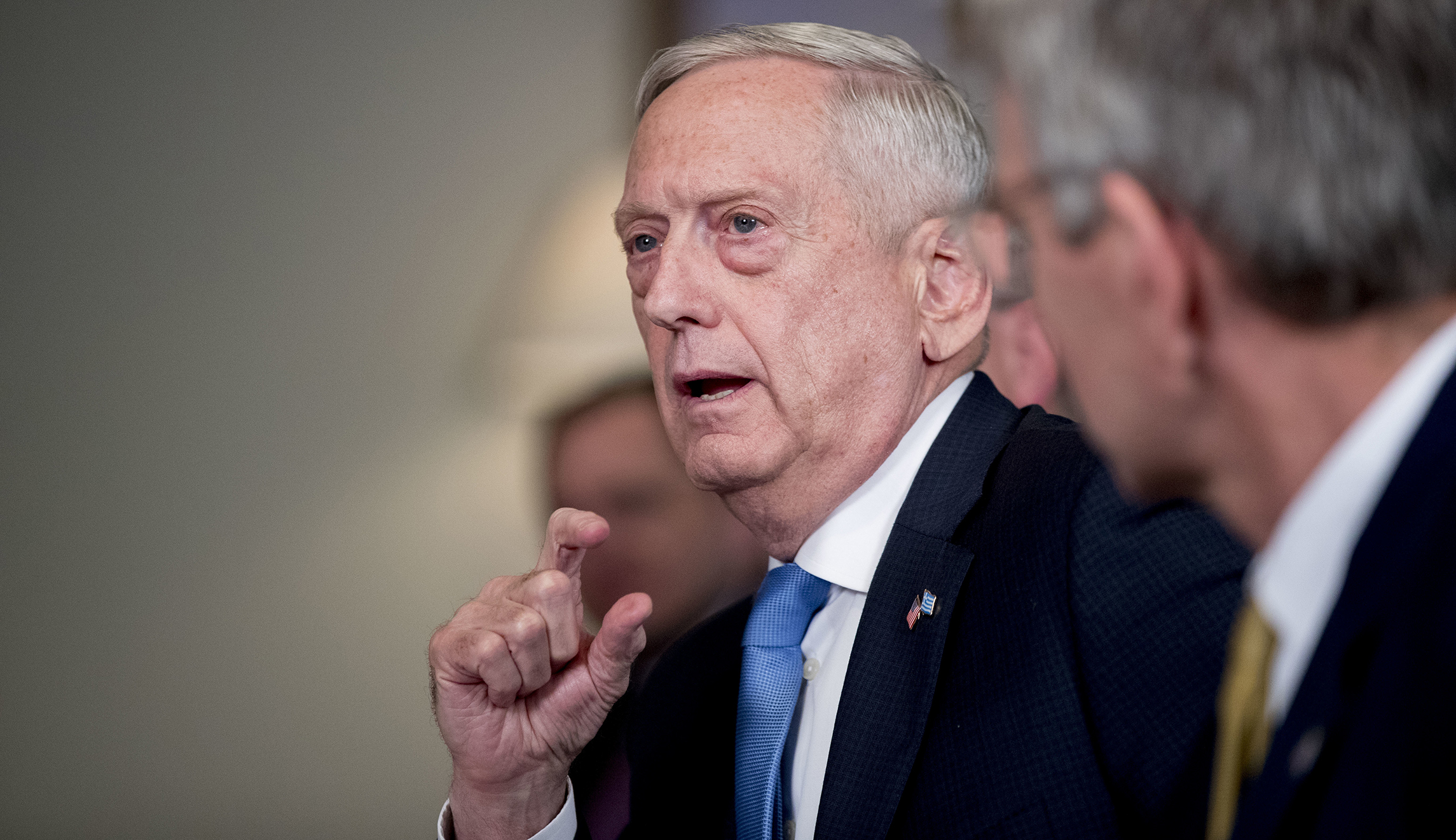 Jim Mattis says no plan — yet — to keep troops near border through Christmas