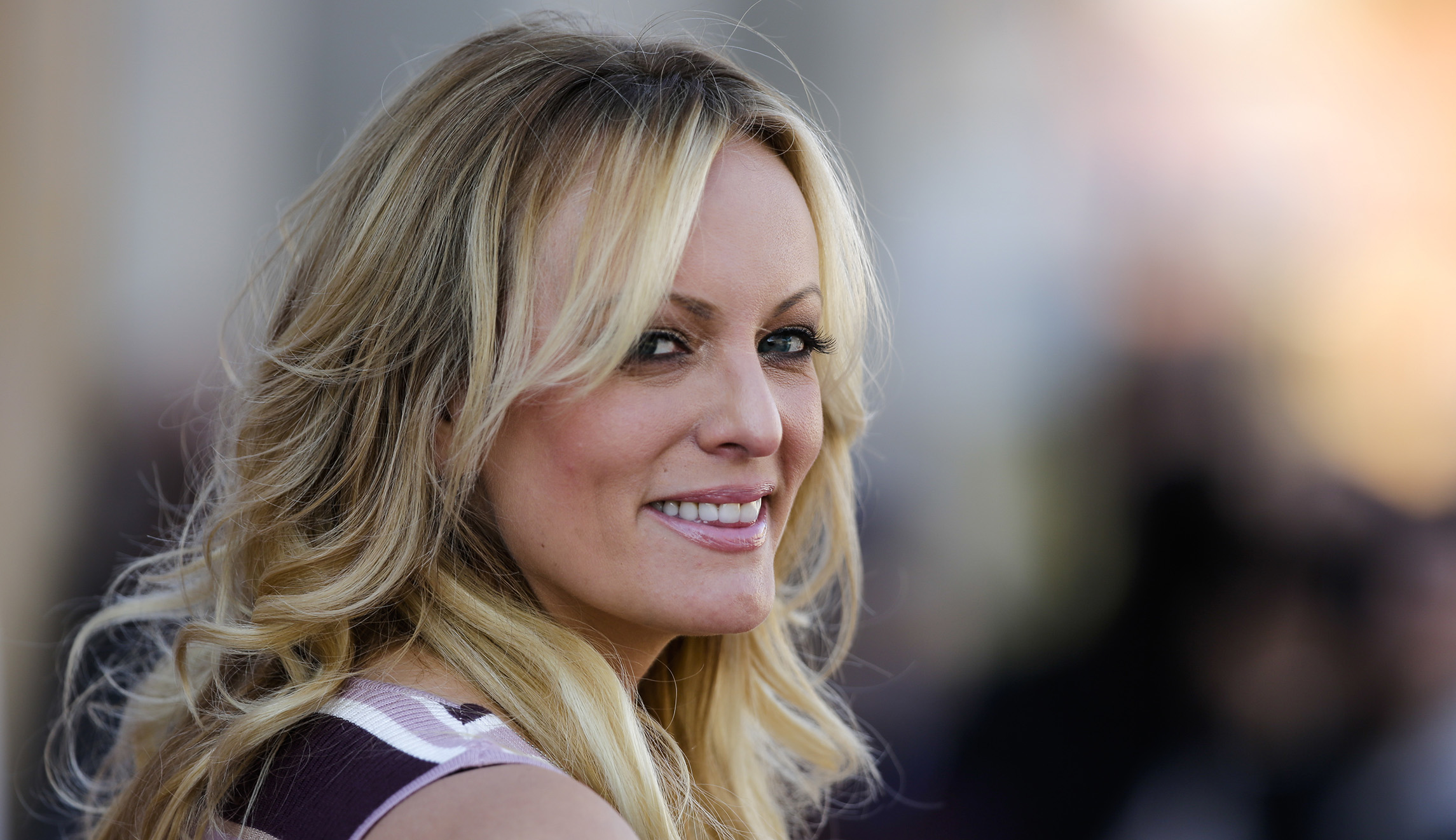 Prime time: Stormy Daniels will stream folding laundry in her underwear during Trump’s address