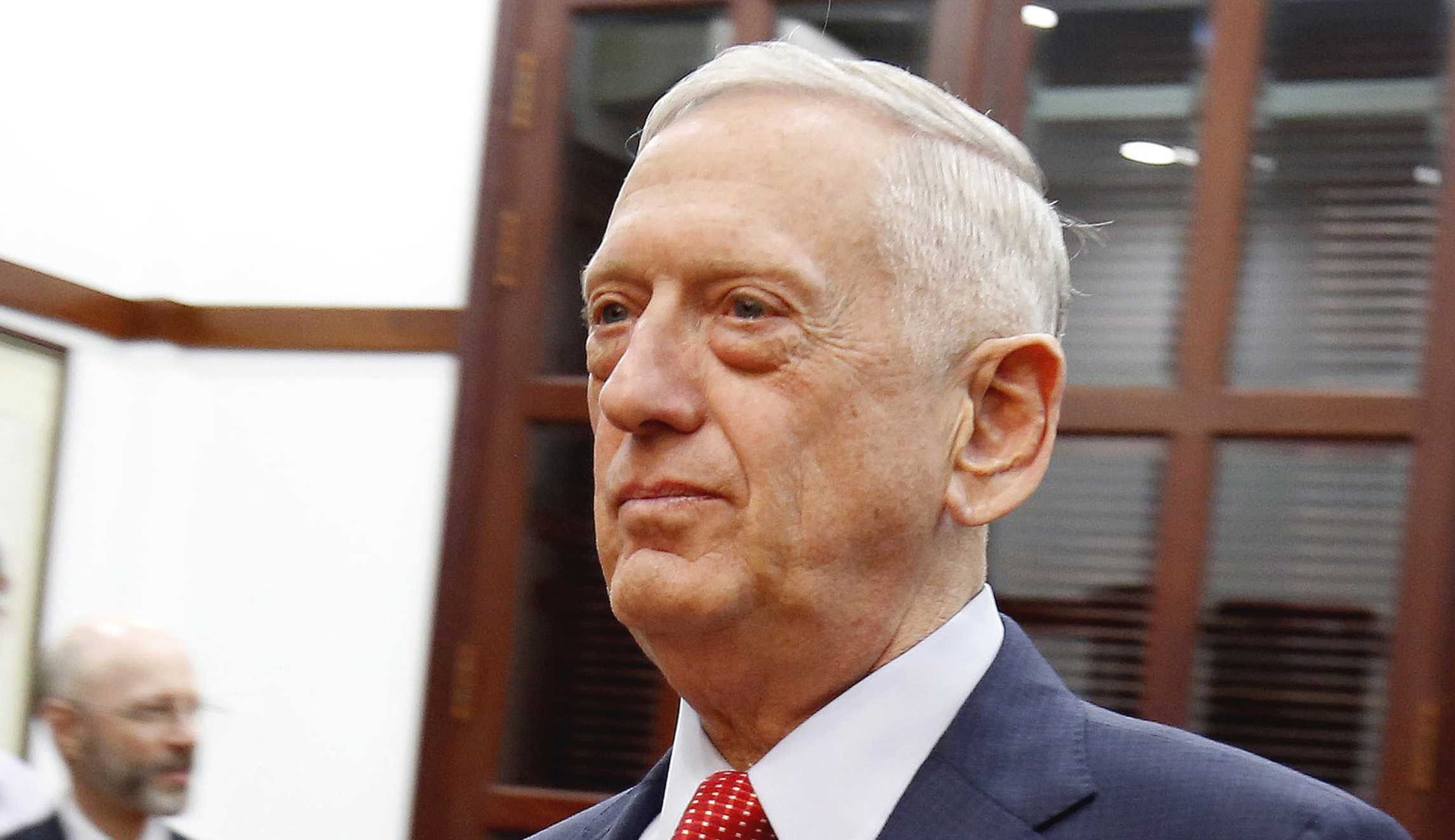 Jim Mattis to pay quick visit Wednesday to US troops on the border