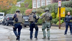 11 shot dead in Pittsburgh synagogue, 4 police wounded. Suspect shouted: ‘Jews need to die’