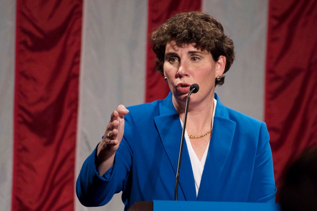 NextImg:Ex-Marine Amy McGrath launches another run for Kentucky Senate