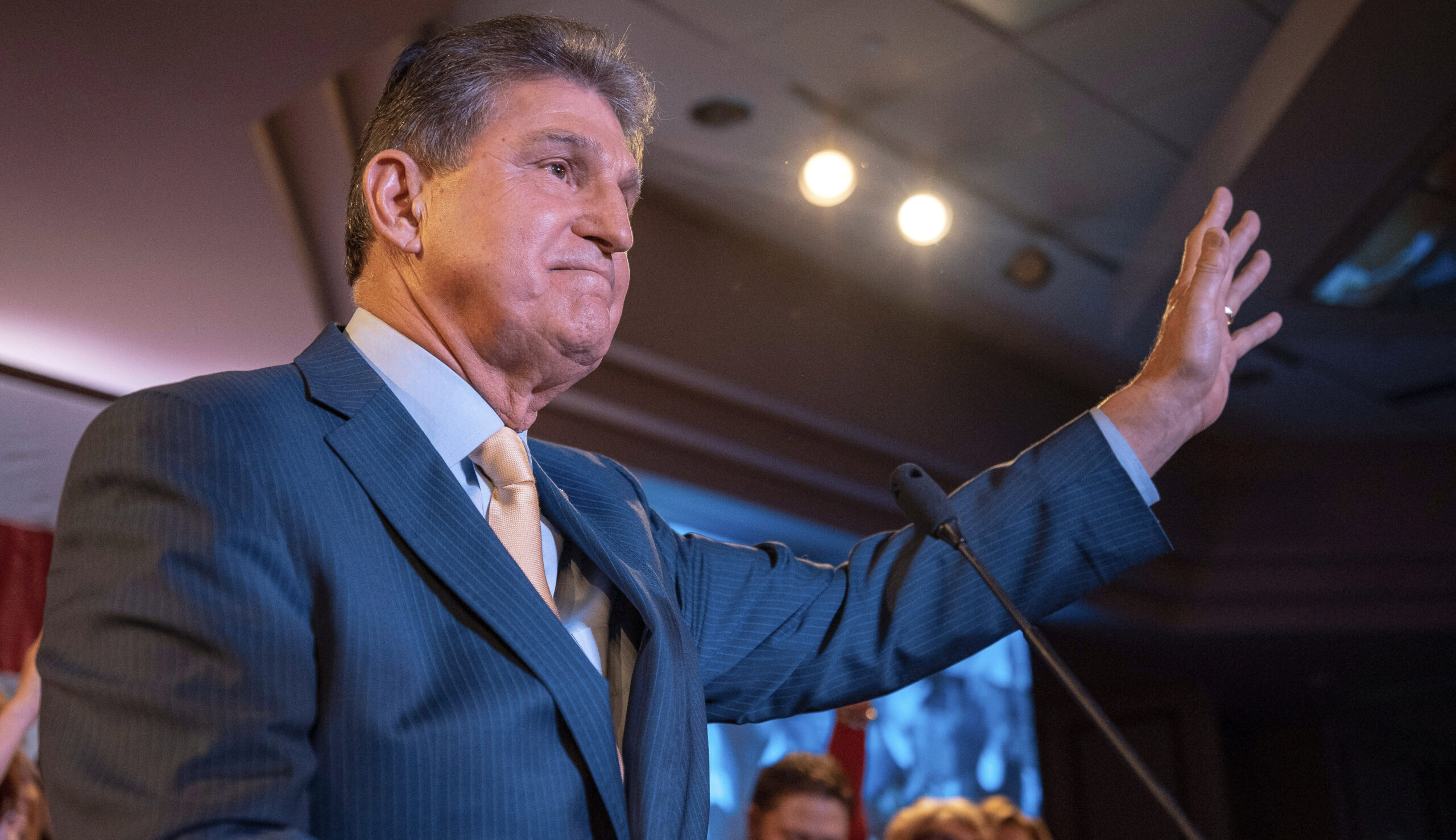 How Manchin could be the 2024 kingmaker