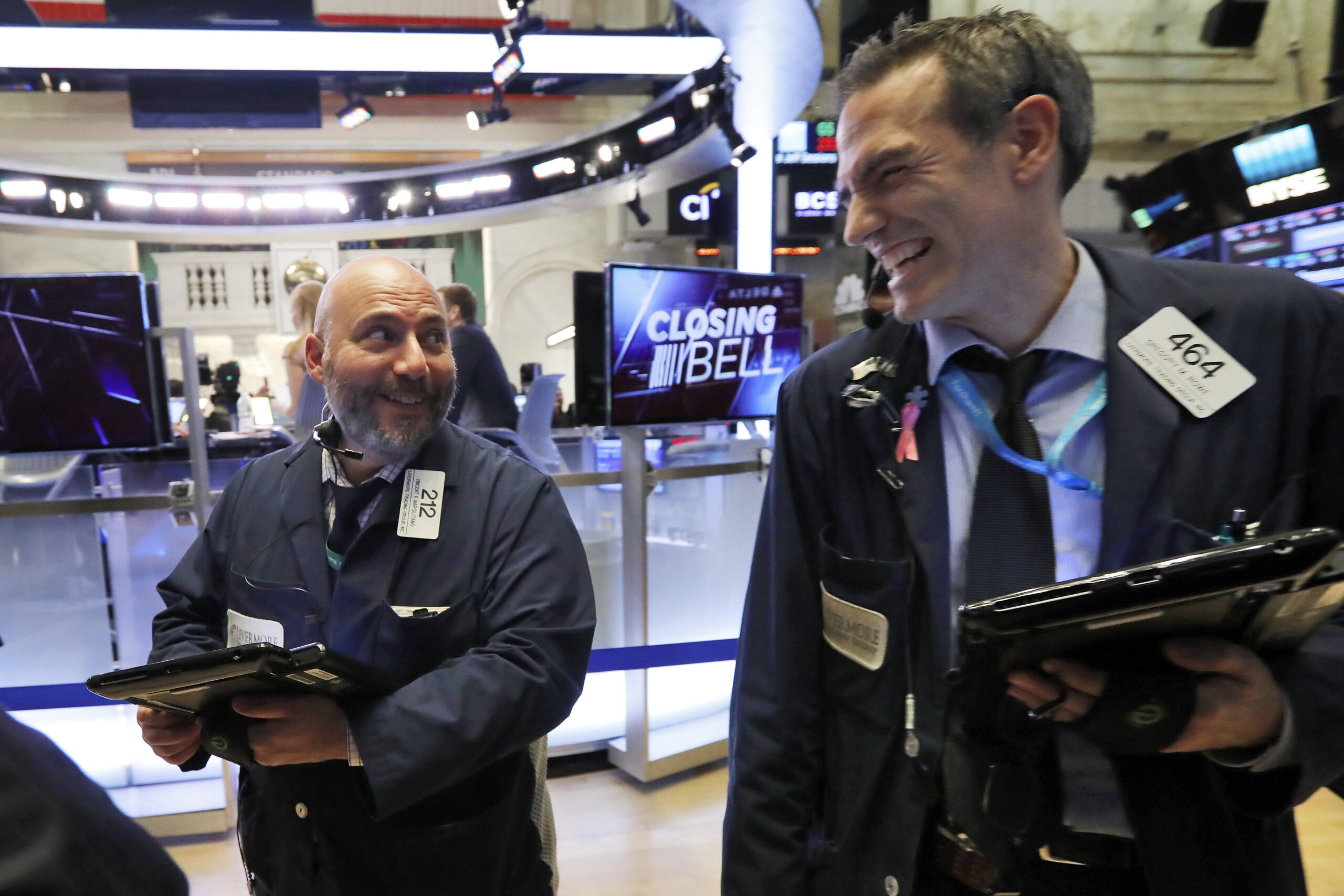 On top: Best economy in 19 years, highest confidence in 14