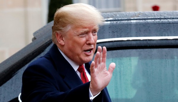 Trump, DOJ rebuff anonymously sourced NYT and WaPo stories on Mueller team frustration