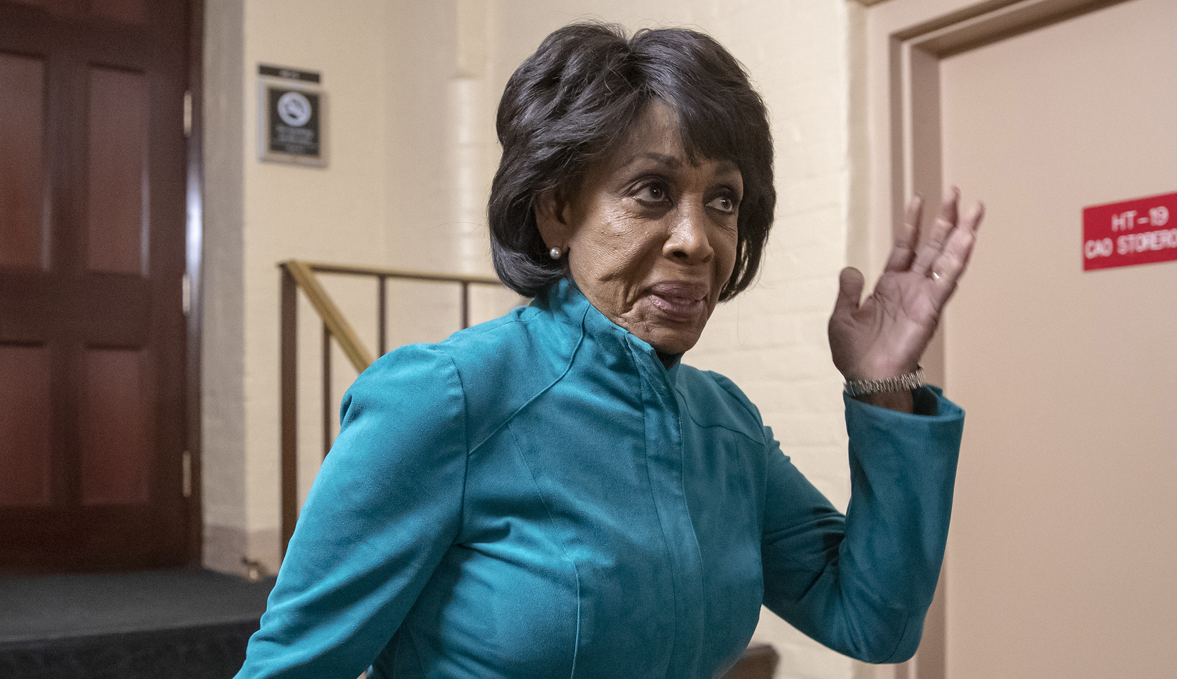 Maxine Waters quips ‘reclaiming my time’ while voting for Nancy Pelosi to be House speaker