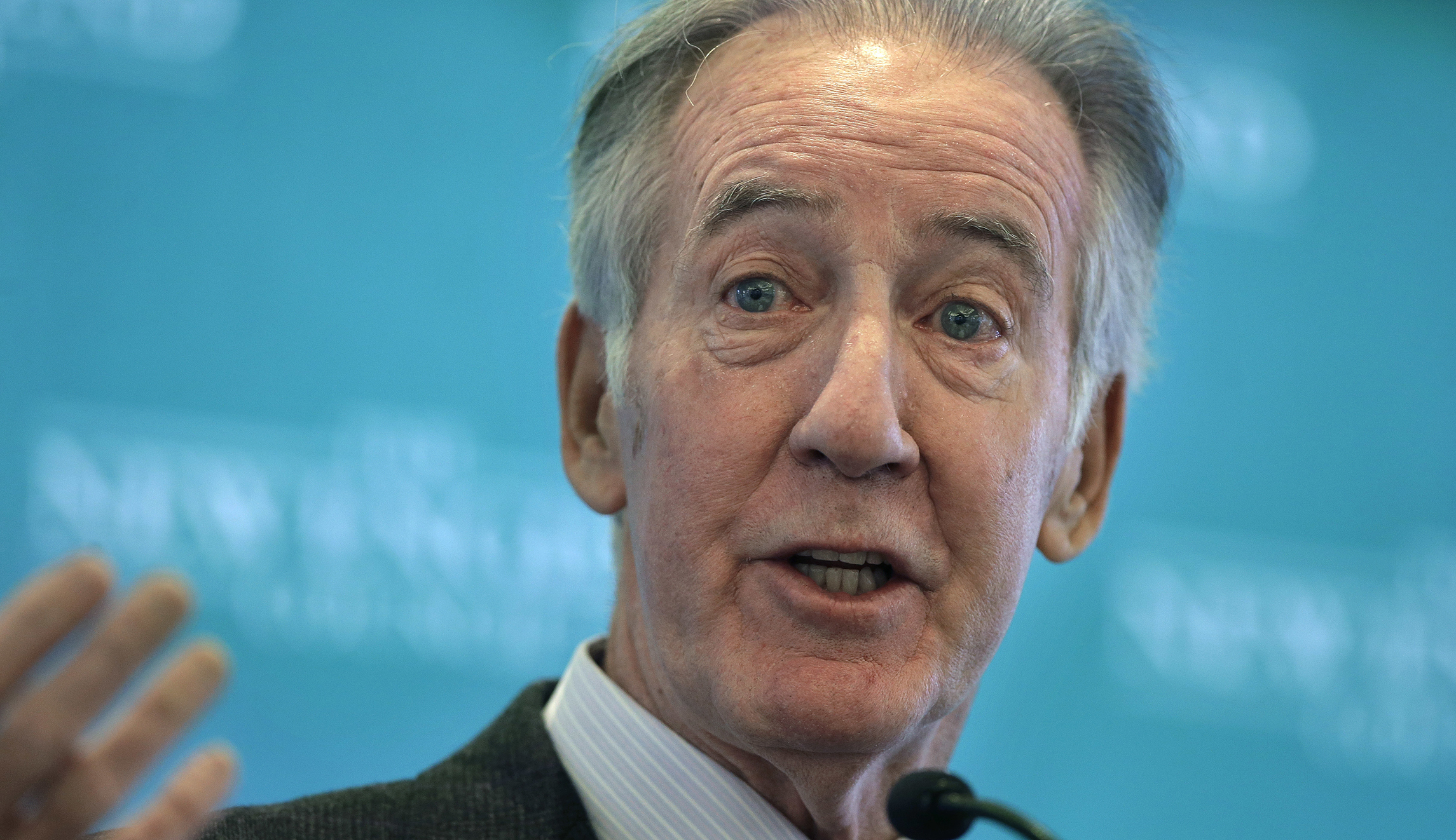 Senior House Democrat presses Trump administration on debt ceiling plans