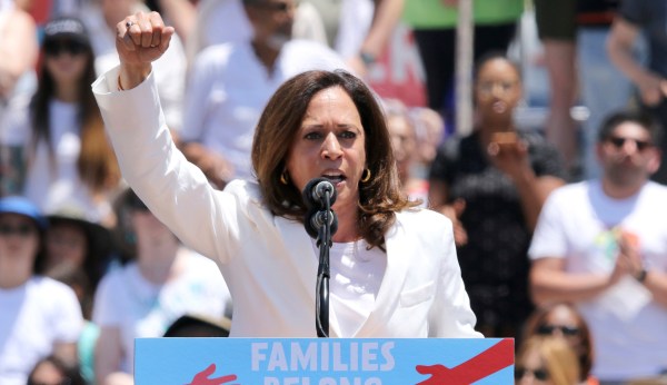 2020 odds: Trump favored to win, Kamala Harris, Beto O’Rourke top challengers