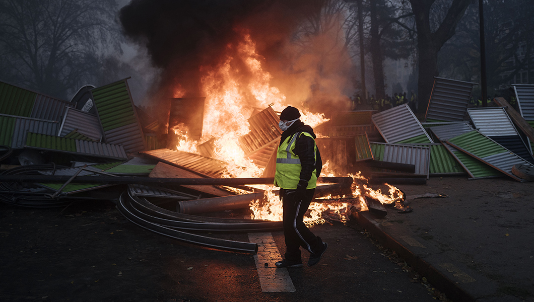 DGSI, or why French rioters cannot defeat the state