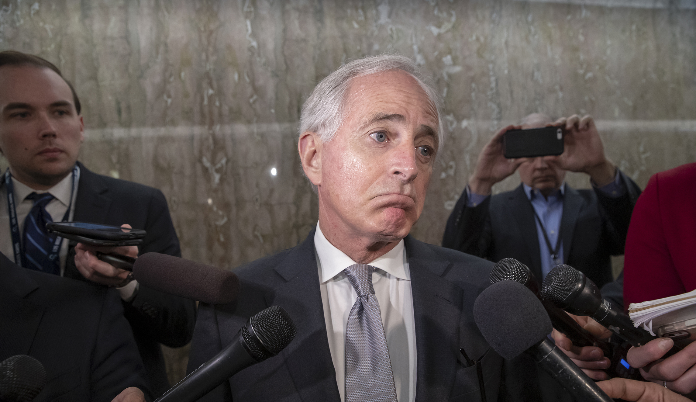 Bob Corker: Centrist Democrat may be better for the country than Trump