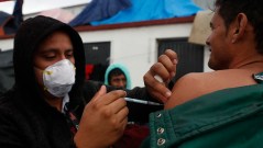 House Democrats urge DHS to provide flu shots to illegal immigrants in custody