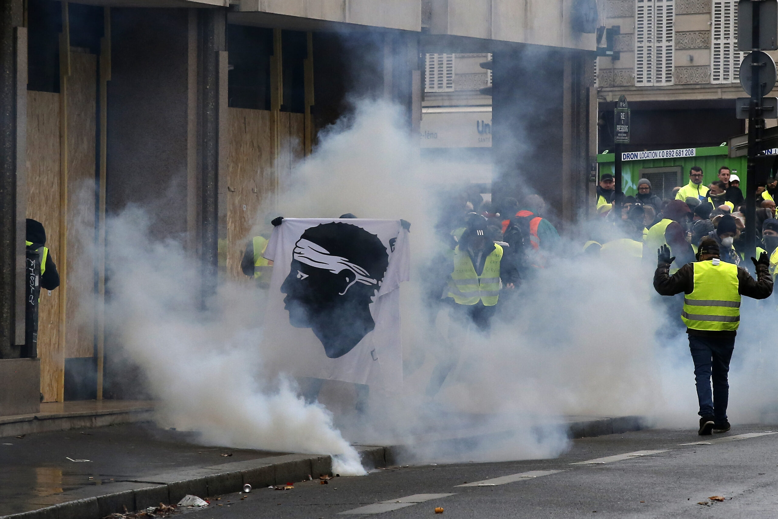 France’s ‘yellow vests’ want to have their cake and eat it too