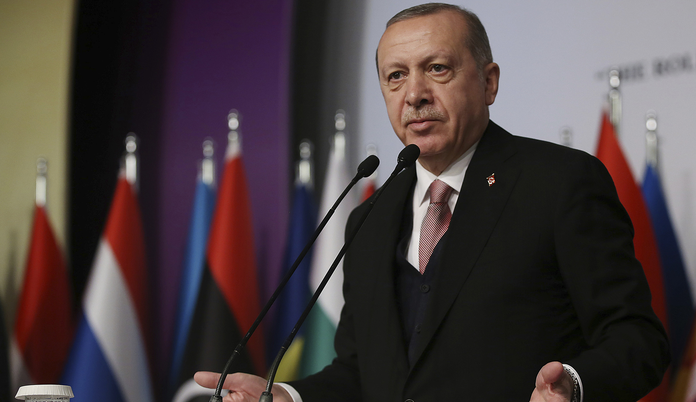 Trump trying to extradite Erdogan enemy, Turkish foreign minister claims