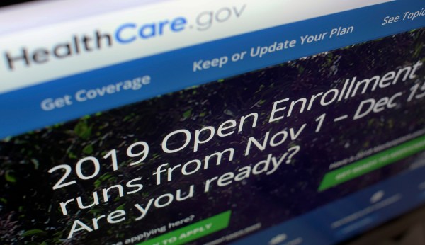 Obamacare sign-ups slip further as customers cancel plans
