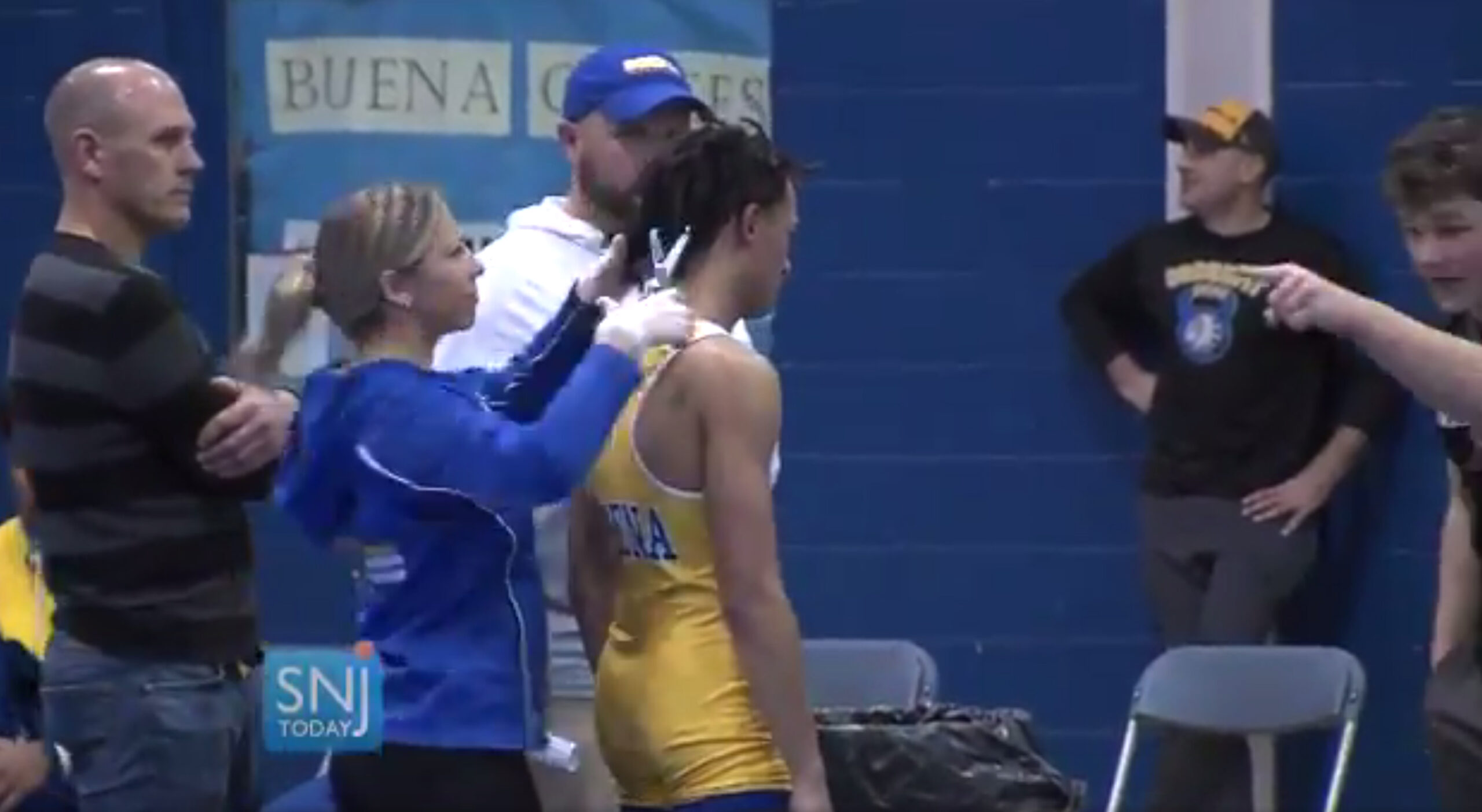 White referee fired for forcing black wrestler, 16, to cut dreadlocks