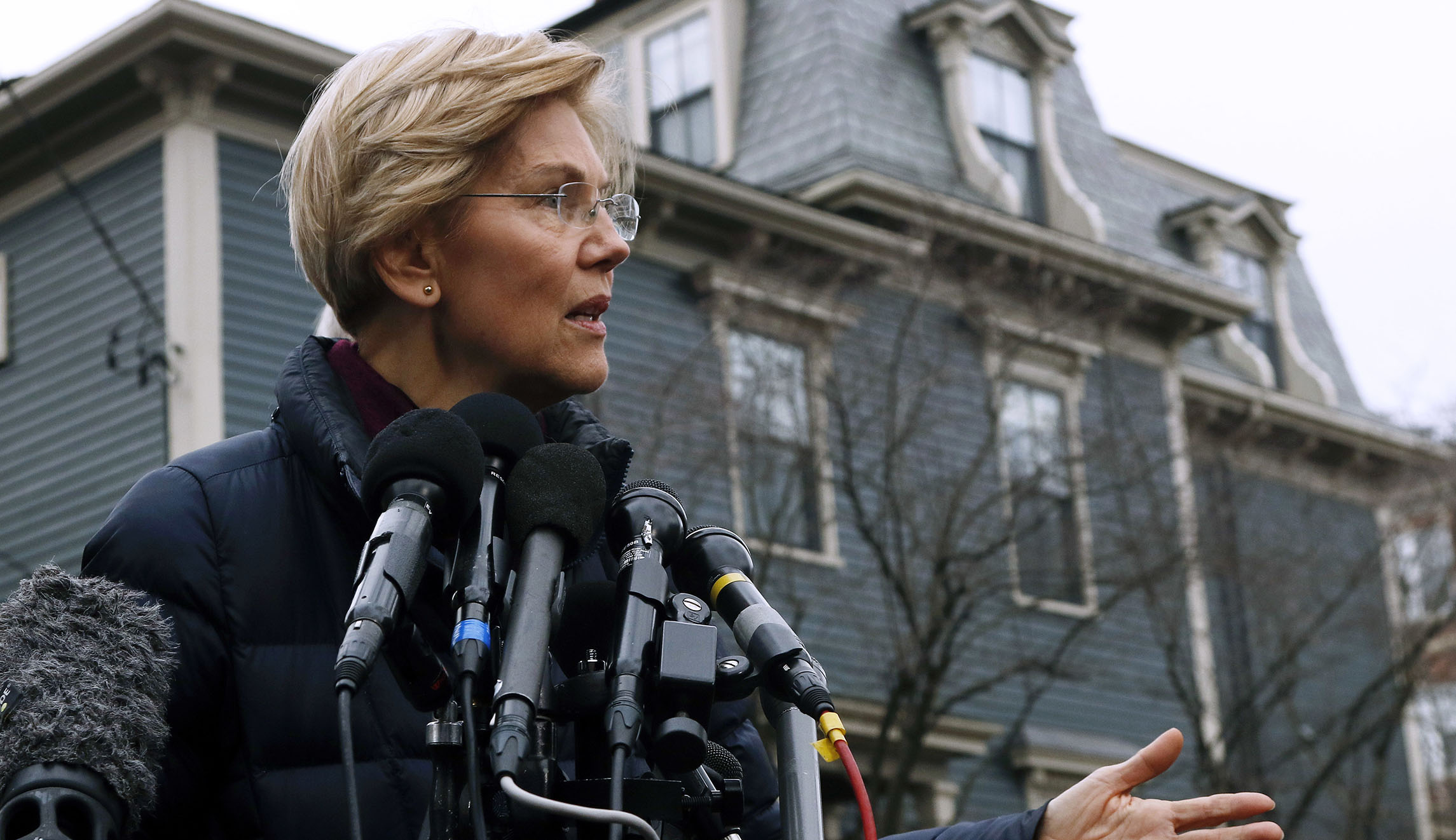Elizabeth Warren boasts of donations from all 50 states within hours of announcing potential run