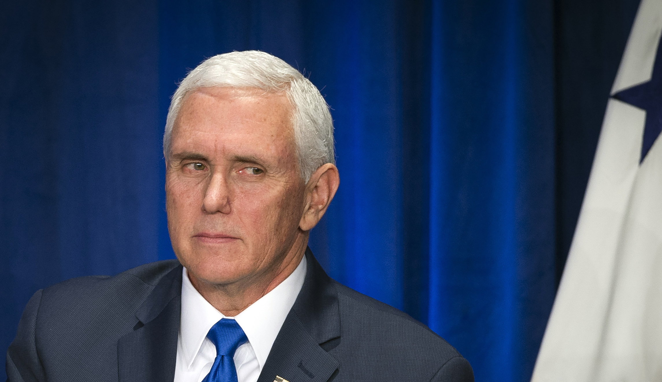 Republican senators give Pence an ‘earful’ during private meeting about shutdown
