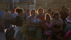Some 700 Cuban migrants join Central American caravan traveling on foot to US-Mexico border