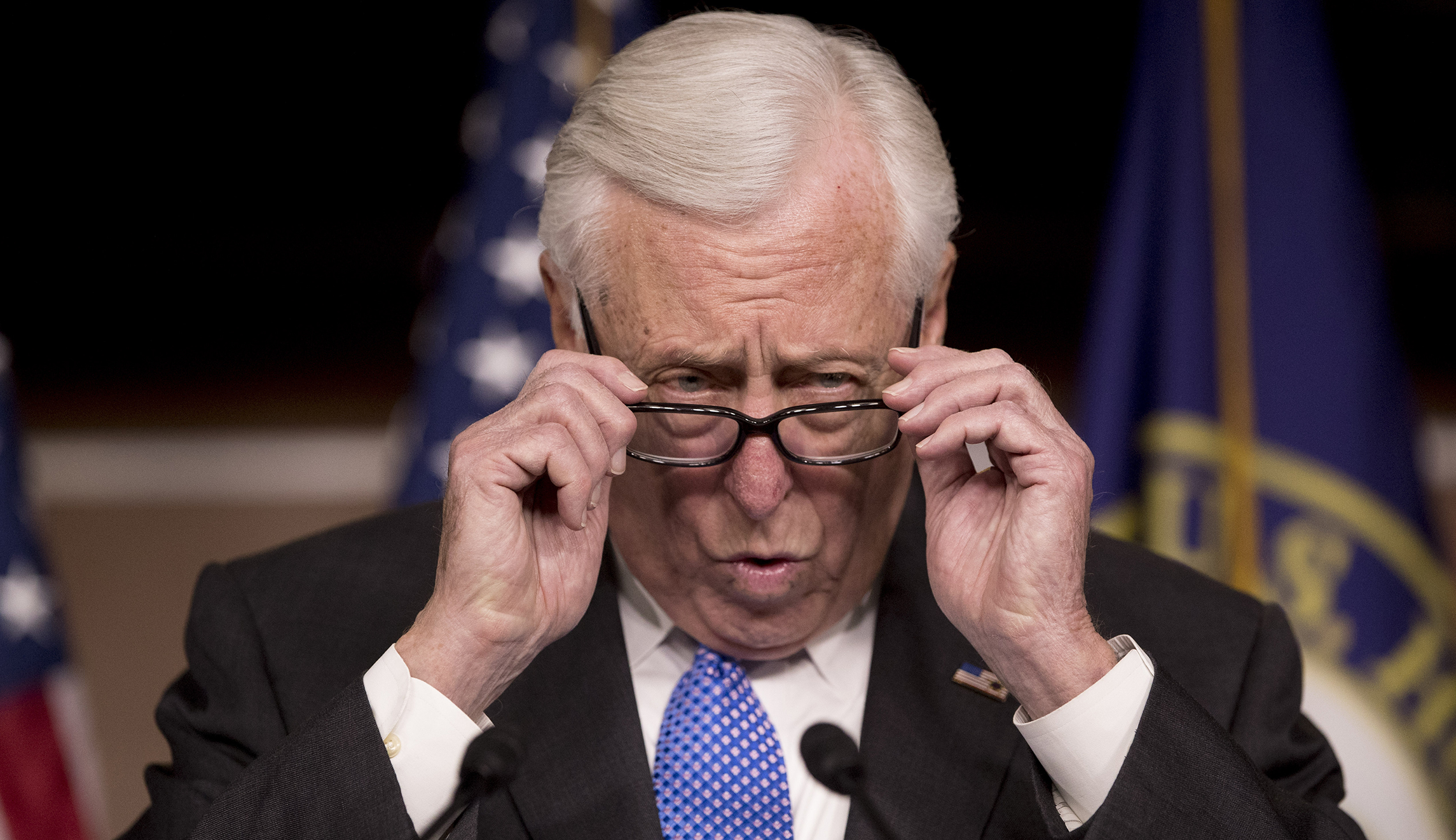 Hoyer: Last-minute shutdown deal would let Trump deliver his State of the Union on time