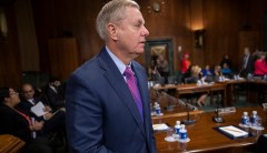 Don’t bring the debt ceiling into border negotiations