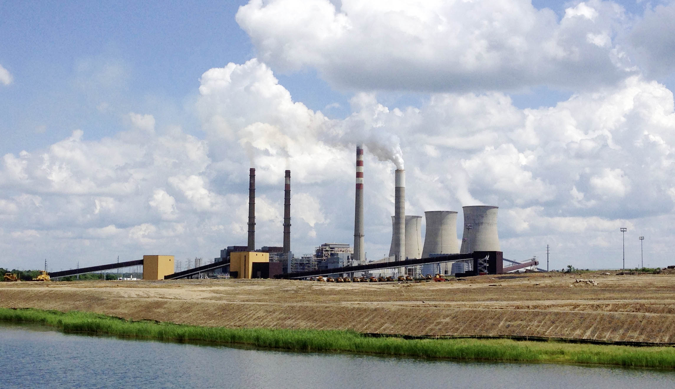 Trump loses fight to save Kentucky coal plant