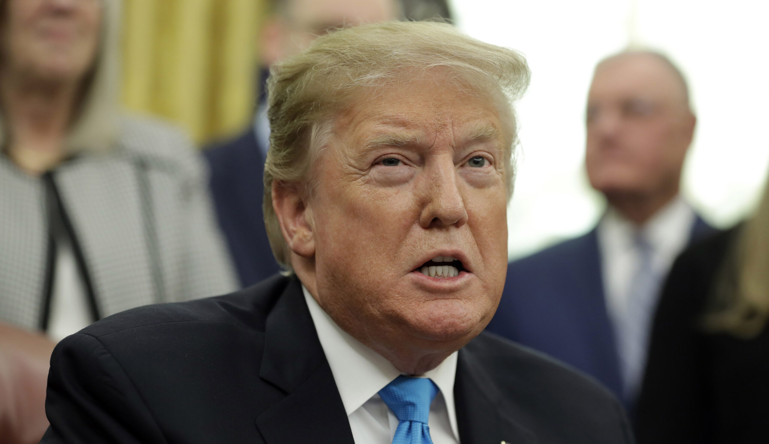 Trump blames California for failure to reach a deal on clean car rules