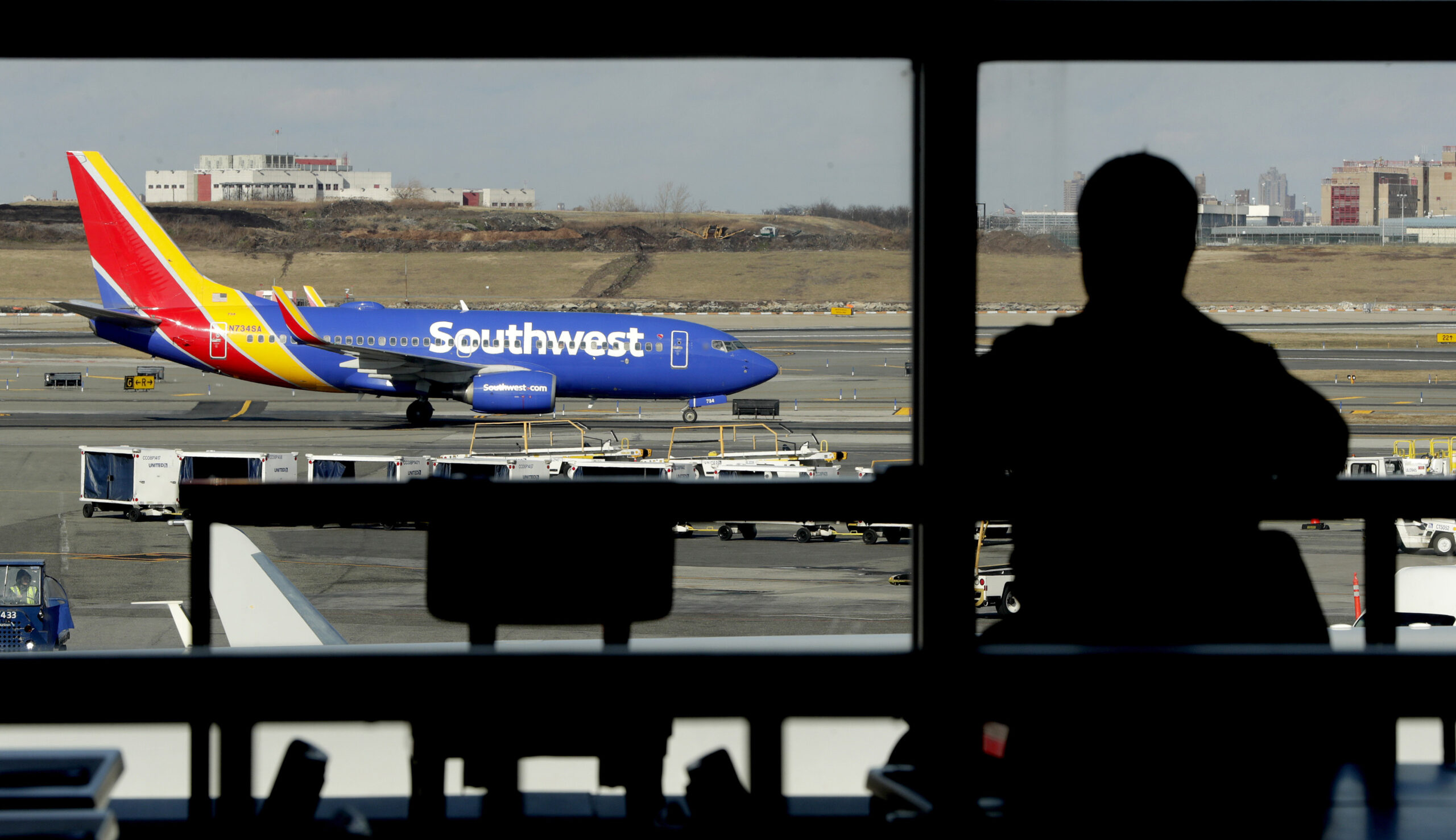 Trapped in a union: Trump administration works to change the rules for rail and airline workers
