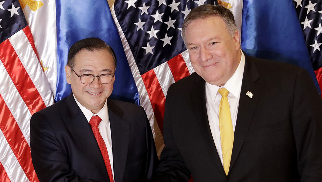 Pompeo reassures Philippines that US will defend it if China attacks