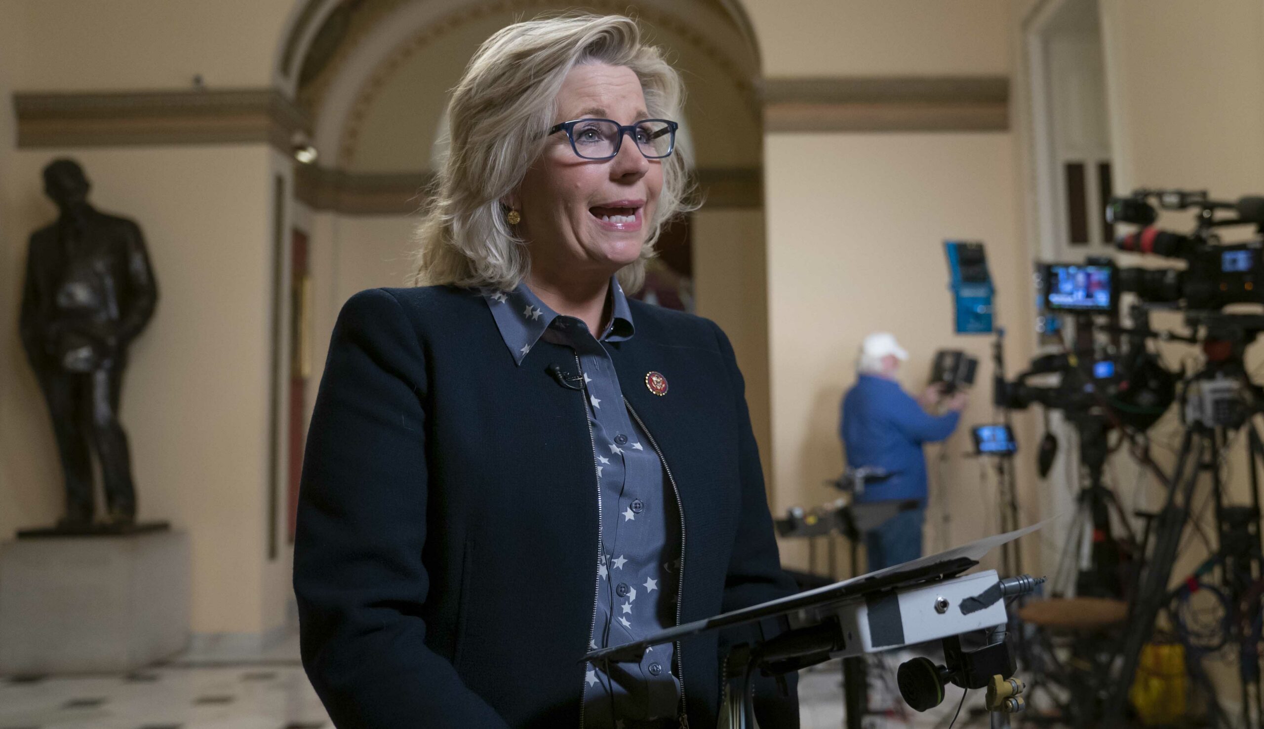 Liz Cheney: Democrats covering up Ilhan Omar’s ‘bigotry and anti-Semitism by refusing to name her’