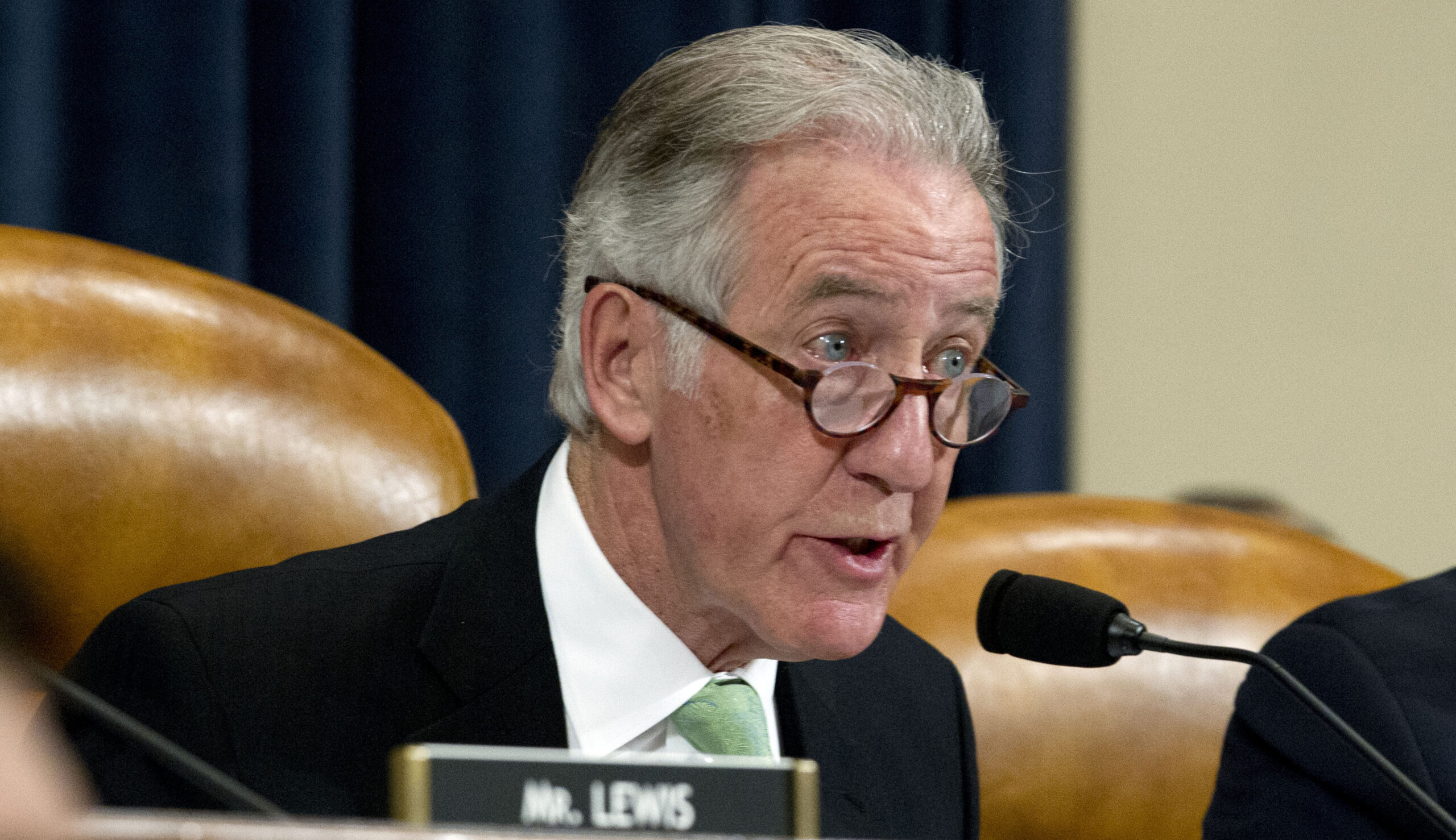 Democrats to push forward on Trump tax return request