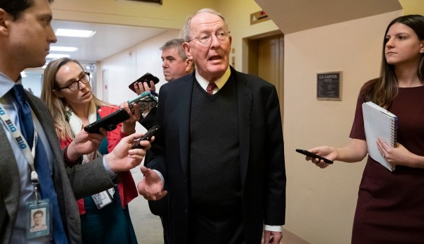 Lamar Alexander calls for doubling research funding as alternative to the Green New Deal